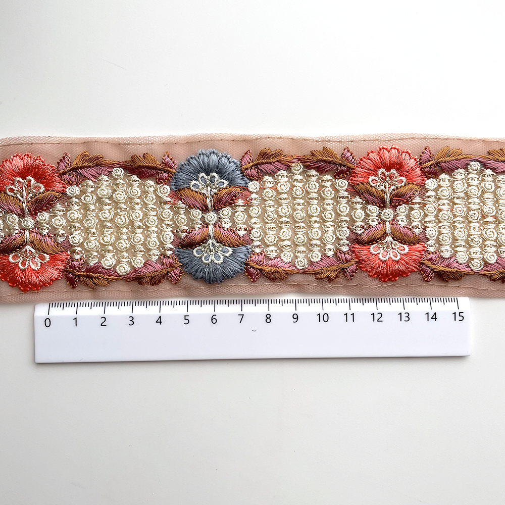 685 【 幅：5.5cm 】 インド刺繍リボン　ピンク　チュール　ピンク　ブルー　ホワイト
