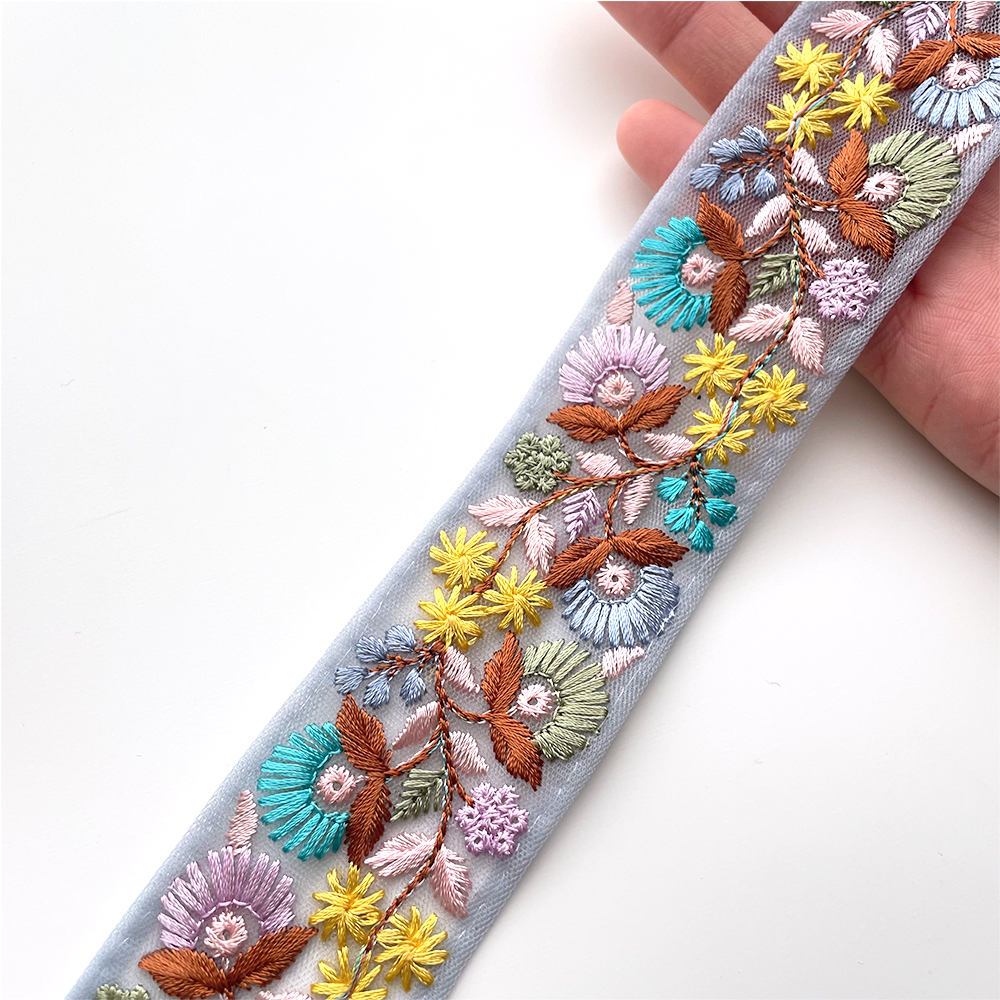 691 【 幅：4cm 】 インド刺繍リボン　ブルー　チュール　イエロー　ピンク　グリーン