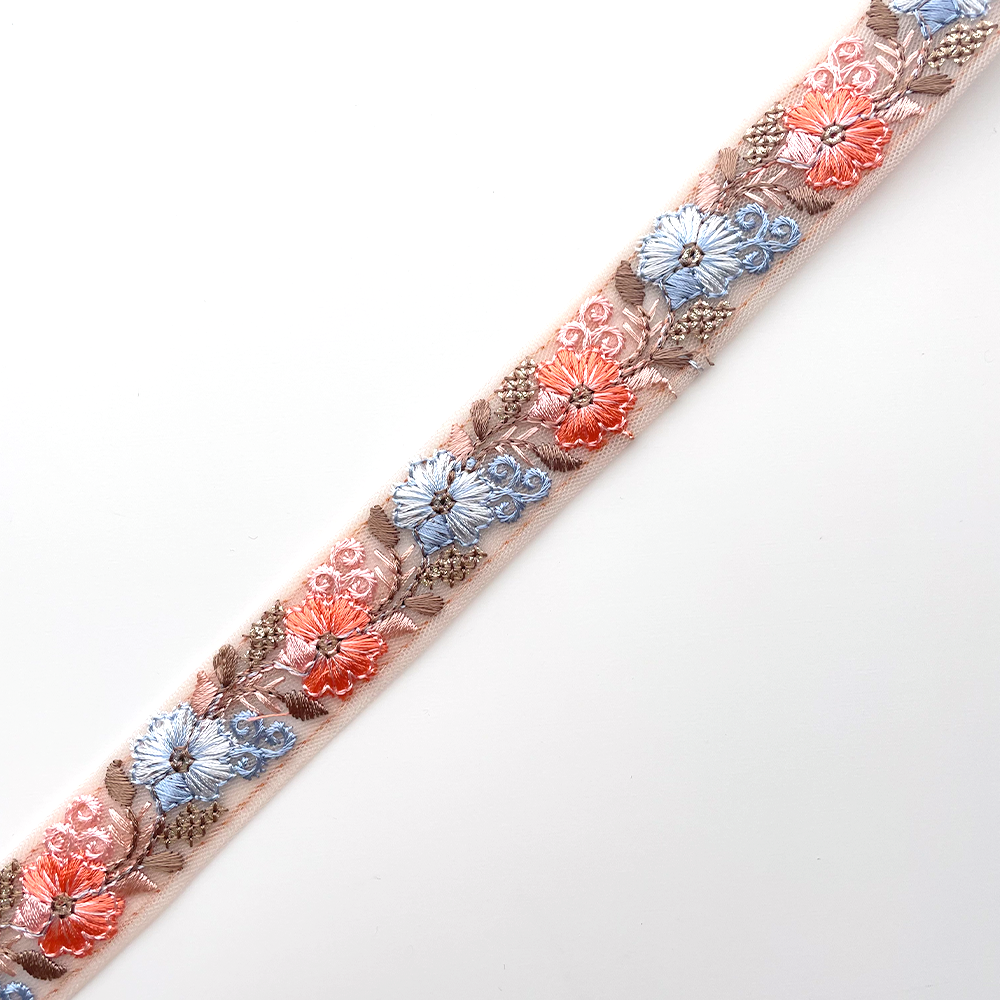 702 【 幅：2.5cm 】 インド刺繍リボン　クリーム　チュール　オレンジ　ブルー