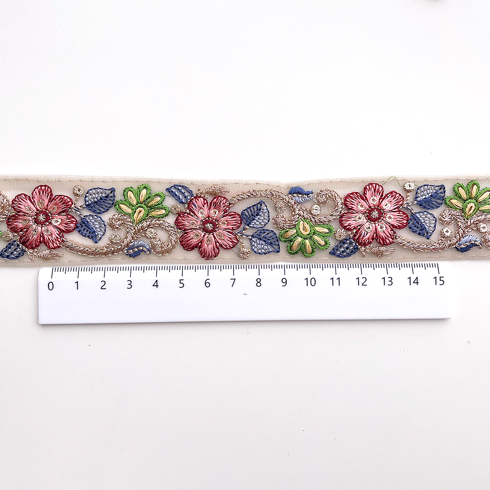 707 【 幅：3.5cm 】 インド刺繍リボン　ベージュ　チュール　レッド　ブルー
