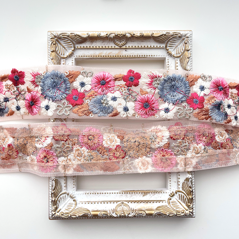 712 【 幅：4cm 】 インド刺繍リボン　ピンク　チュール　ブルー　ホワイト　レッド