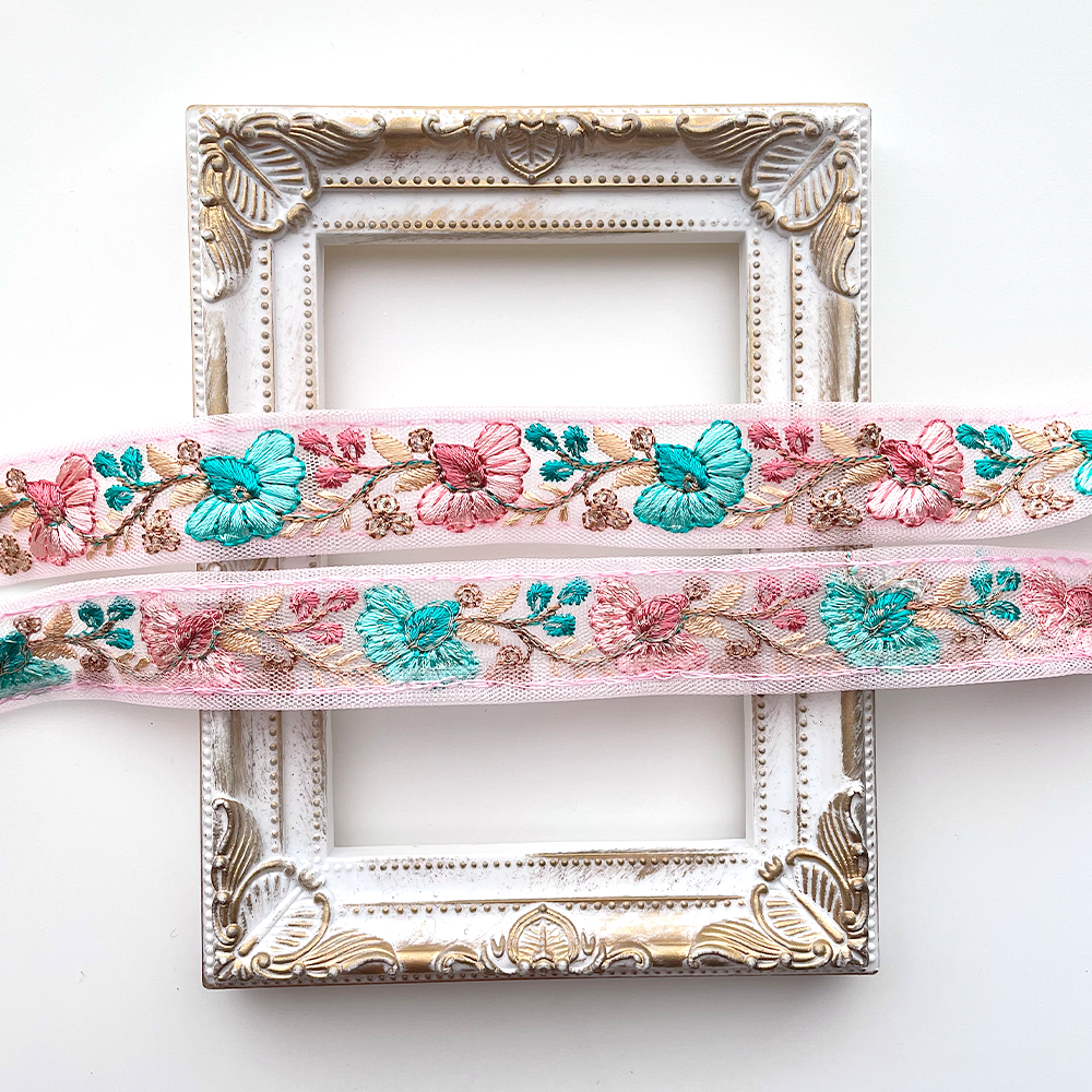 723 【 幅：2.5cm 】 インド刺繍リボン　ピンク　チュール　ターコイズ　グリーン　ベージュ