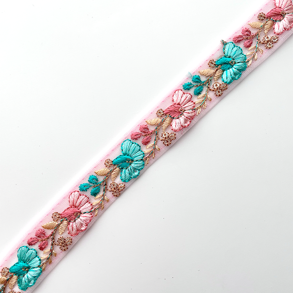 723 【 幅：2.5cm 】 インド刺繍リボン　ピンク　チュール　ターコイズ　グリーン　ベージュ