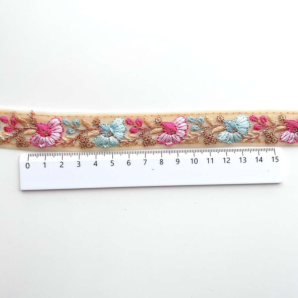 725 【 幅：2.5cm 】 インド刺繍リボン　ベージュ　チュール　ブルー　ピンク