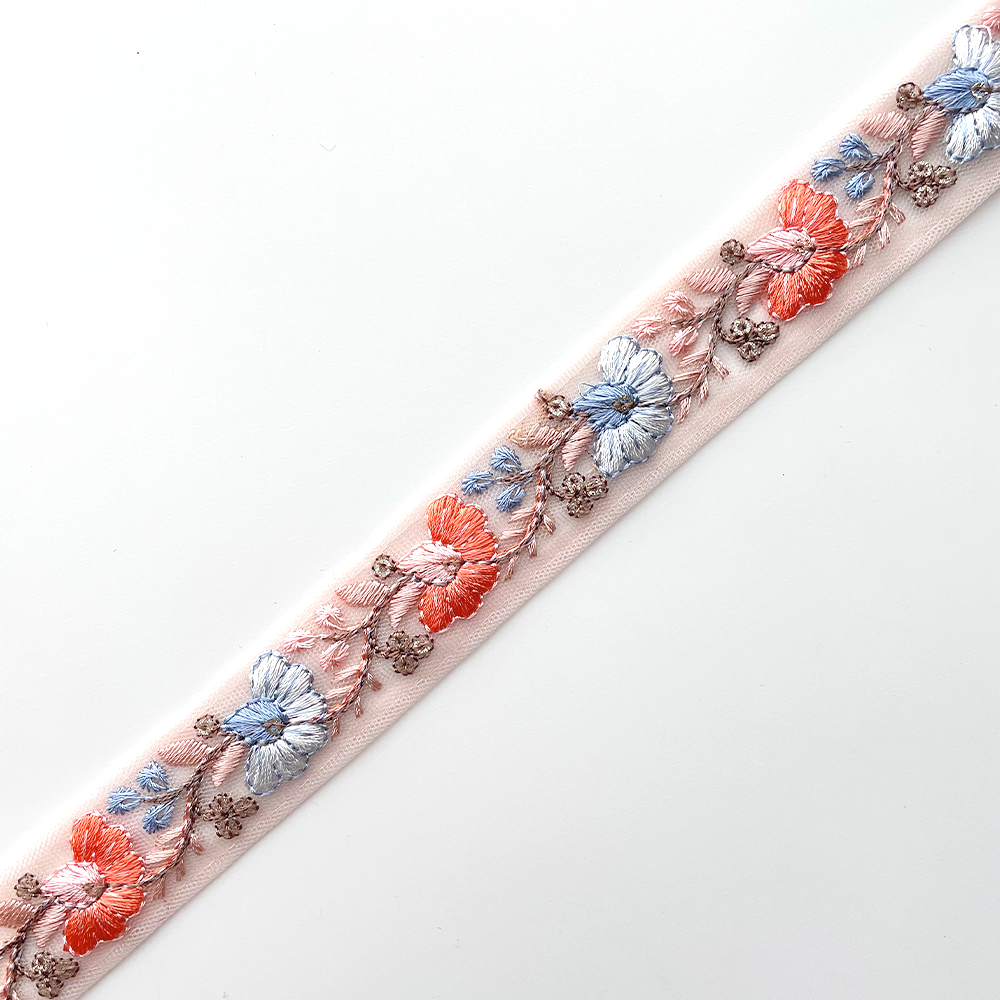 729 【 幅：2.5cm 】 インド刺繍リボン　オレンジベージュ　チュール　オレンジ　ブルー