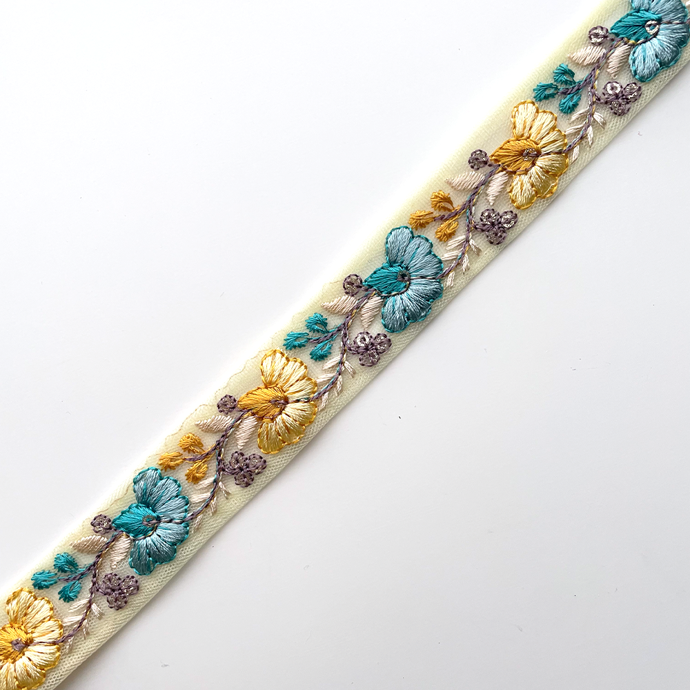 731 【 幅：2.5cm 】 インド刺繍リボン　イエローグリーン　チュール　ターコイズ　ブラウン