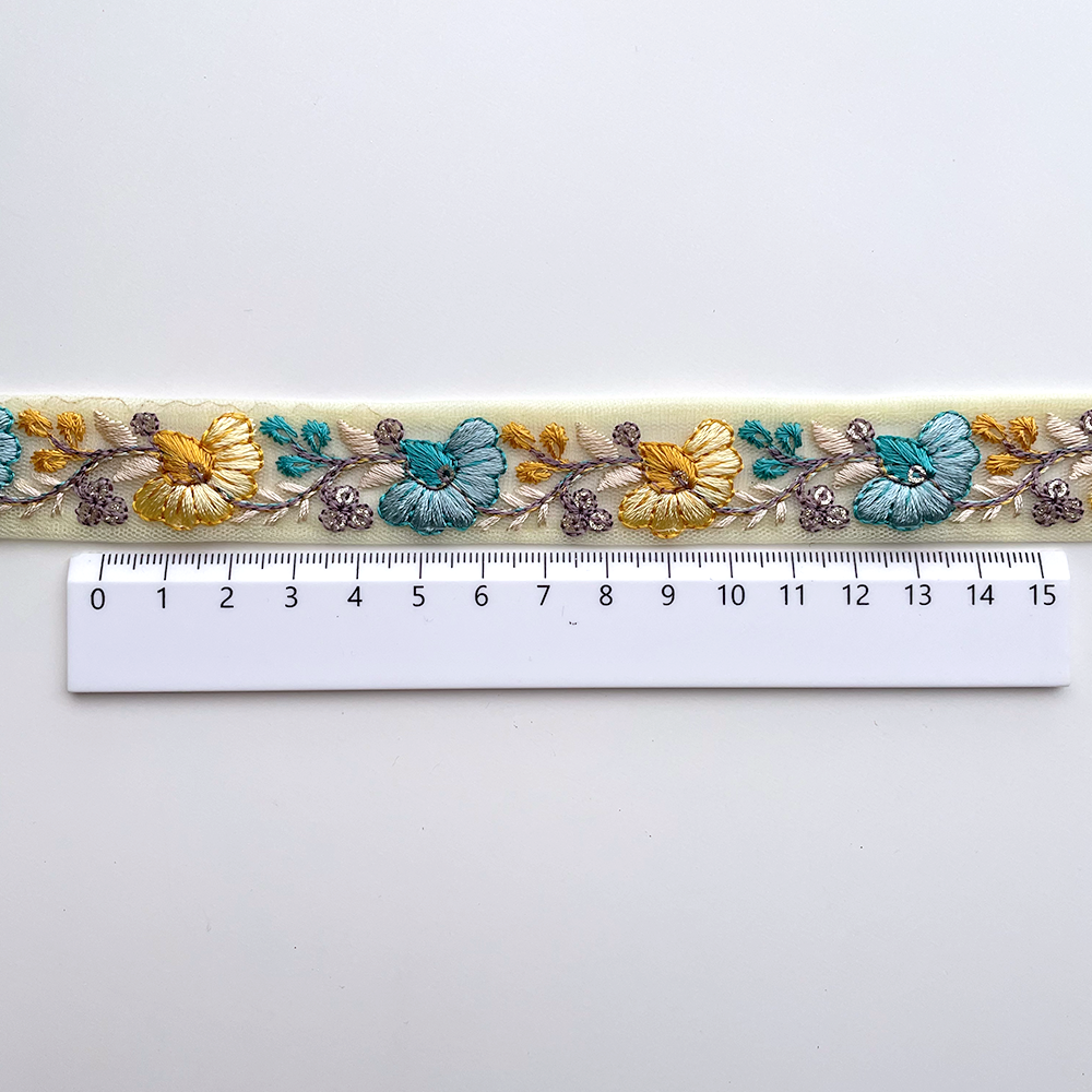 731 【 幅：2.5cm 】 インド刺繍リボン　イエローグリーン　チュール　ターコイズ　ブラウン