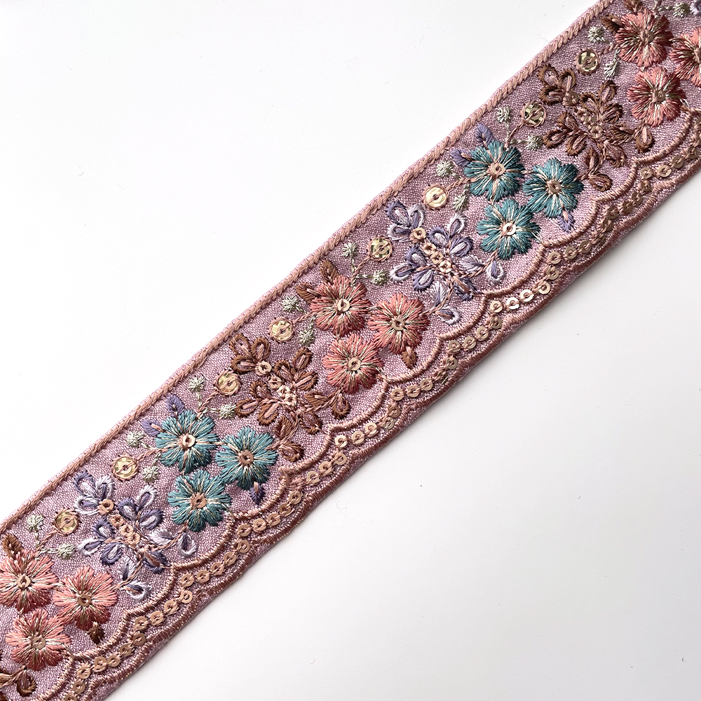 736 【 幅：4.5cm 】 インド刺繍リボン　パープル　布地　ターコイズ　ブラウン