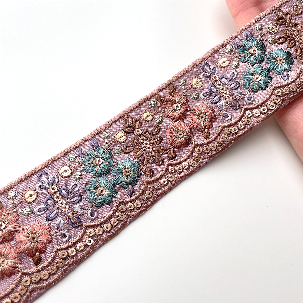 736 【 幅：4.5cm 】 インド刺繍リボン　パープル　布地　ターコイズ　ブラウン