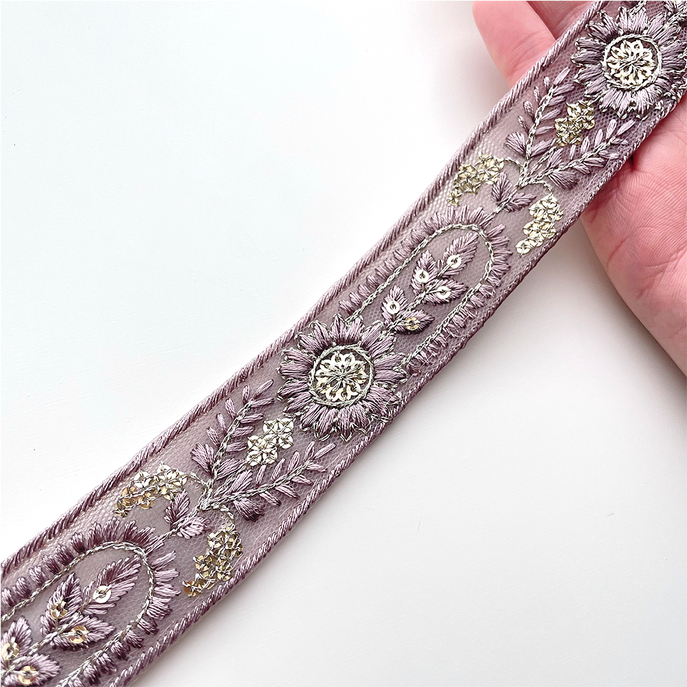 744 【 幅：3cm 】 インド刺繍リボン　パープル　チュール　ゴールド