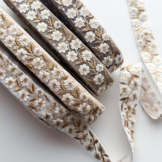 S265 インド刺繍リボン 3cm幅 チュール サクラ