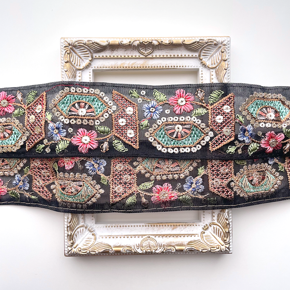770 【 幅：5cm 】 インド刺繍リボン　ブラック　チュール　グリーン　レッド　ブラウン