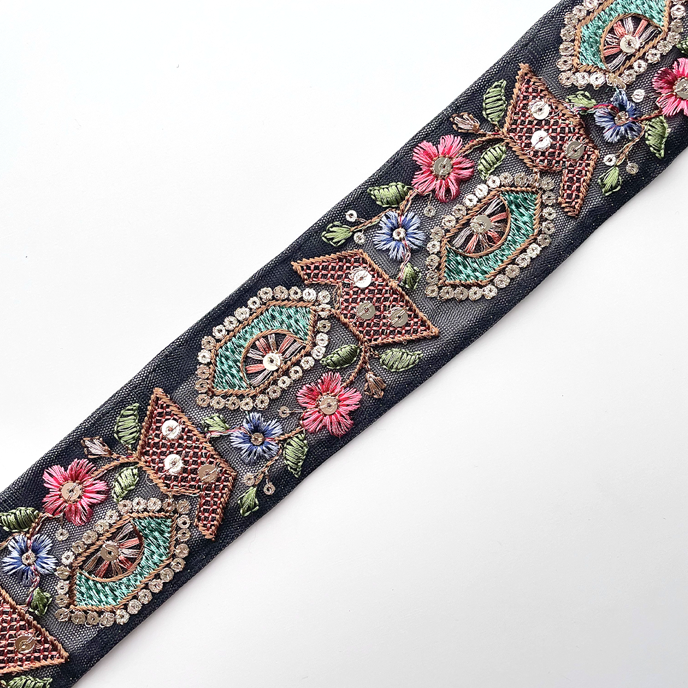 770 【 幅：5cm 】 インド刺繍リボン　ブラック　チュール　グリーン　レッド　ブラウン