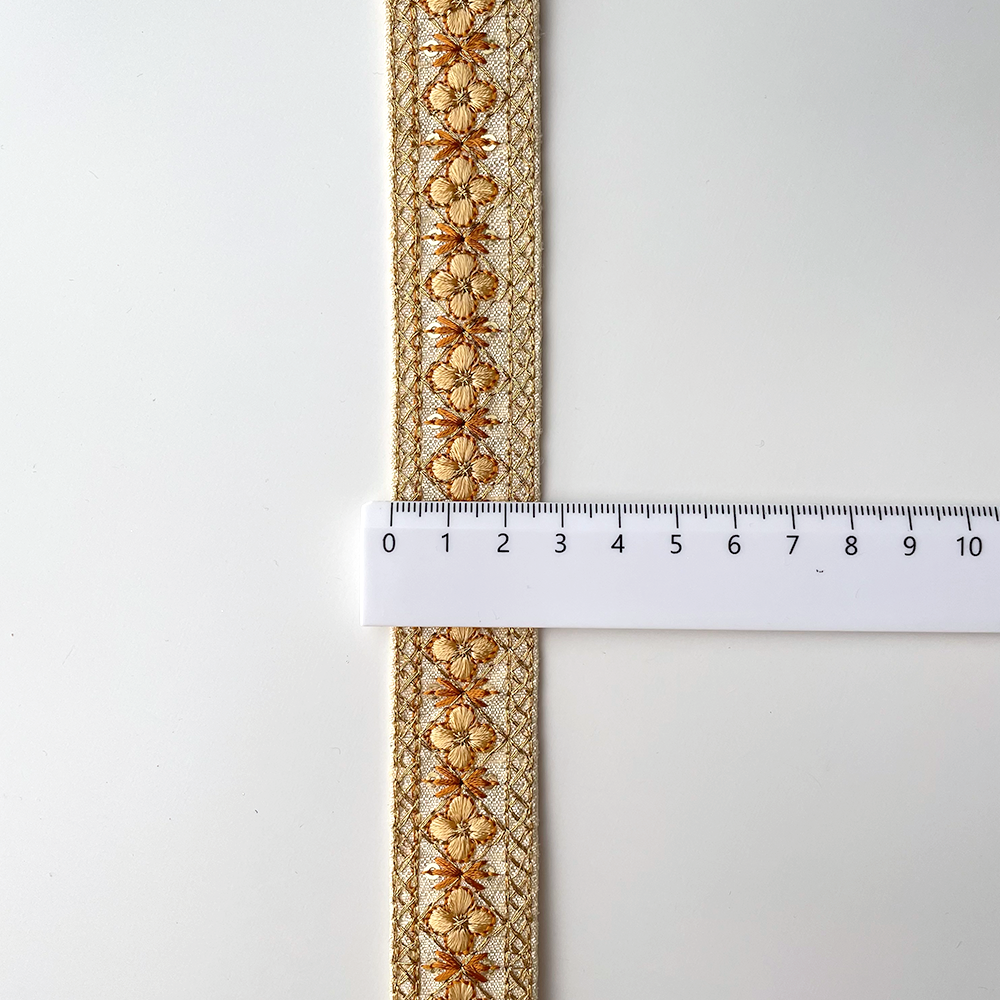 775 【 幅：2.5cm 】 インド刺繍リボン　イエロー　布地　オレンジ　ゴールド