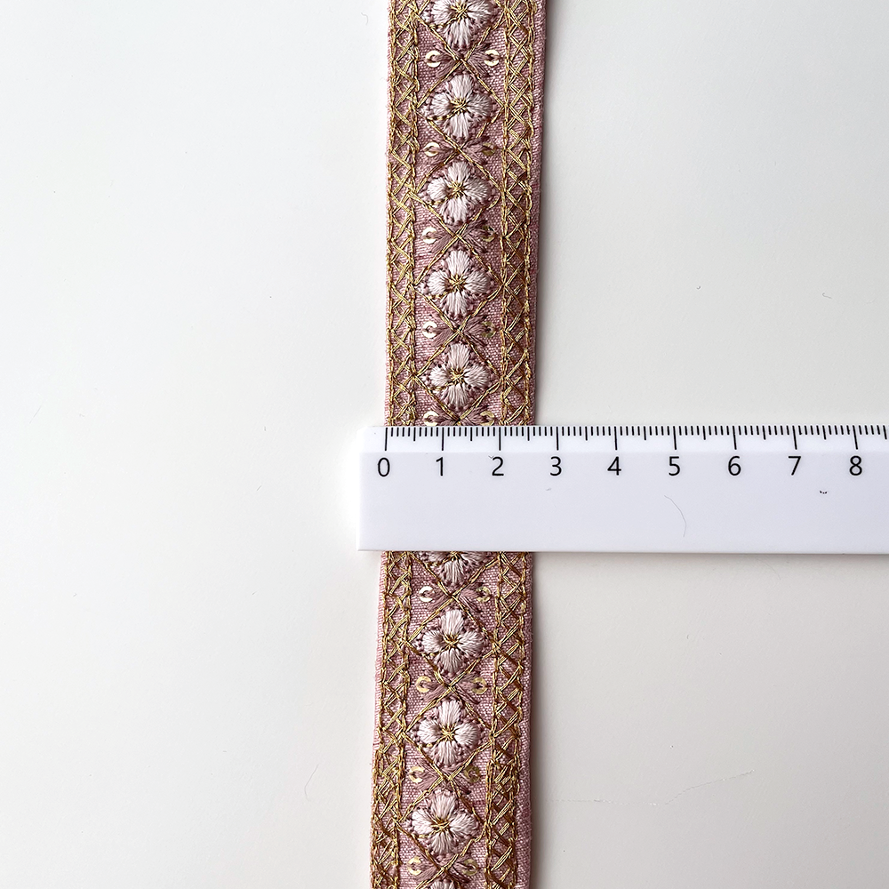 779 【 幅：2.5cm 】 インド刺繍リボン　ピンク　布地　パープル　ゴールド