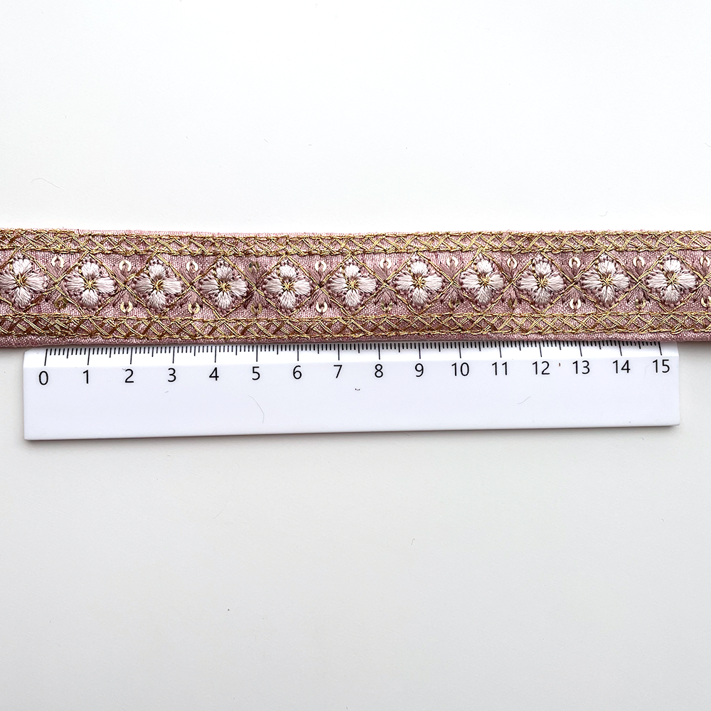 779 【 幅：2.5cm 】 インド刺繍リボン　ピンク　布地　パープル　ゴールド