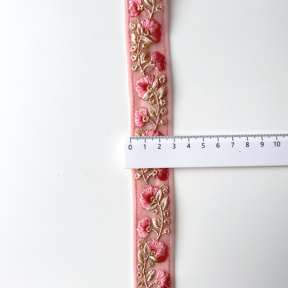 785 【 幅：3cm 】 インド刺繍リボン　ピーチ　チュール　ゴールド