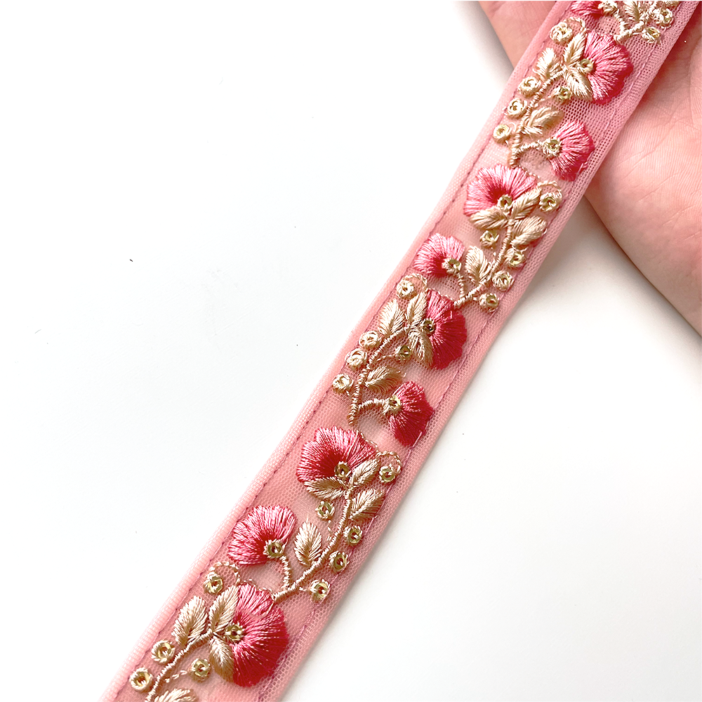 785 【 幅：3cm 】 インド刺繍リボン　ピーチ　チュール　ゴールド