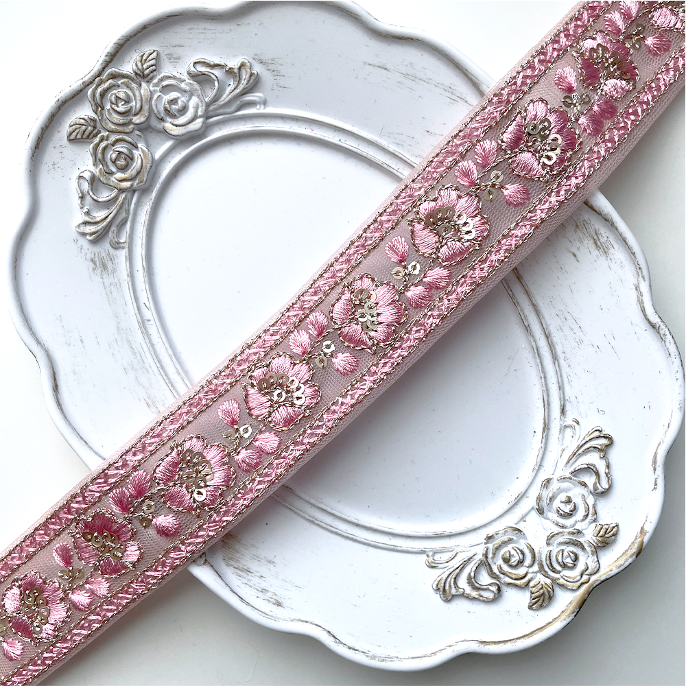 793 【 幅：3cm 】 インド刺繍リボン　サクラ　チュール　ゴールド