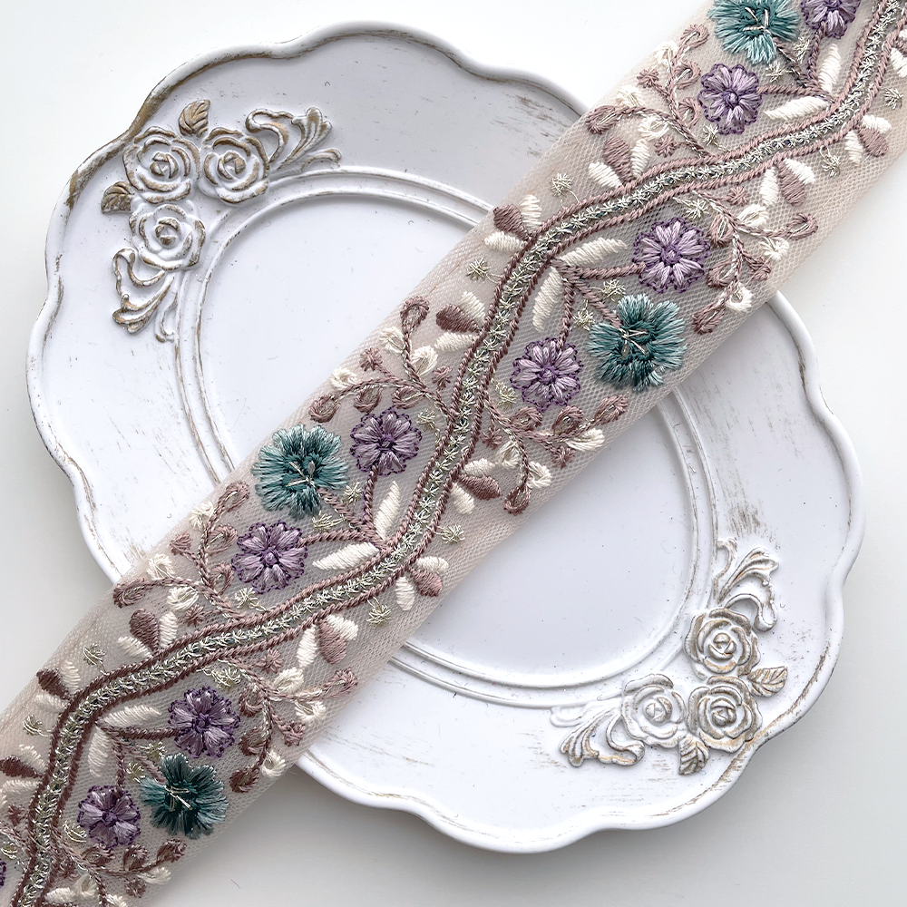 849 【 幅：4.5cm 】 インド刺繍リボン　ベージュ　チュール　ターコイズ　パープル