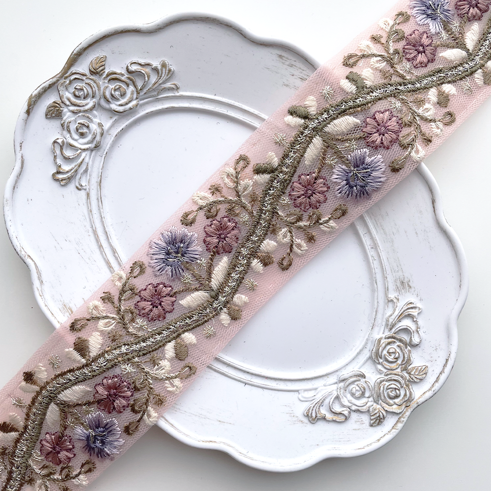 850 【 幅：4.5cm 】 インド刺繍リボン　ピンク　チュール　パープル　グリーン