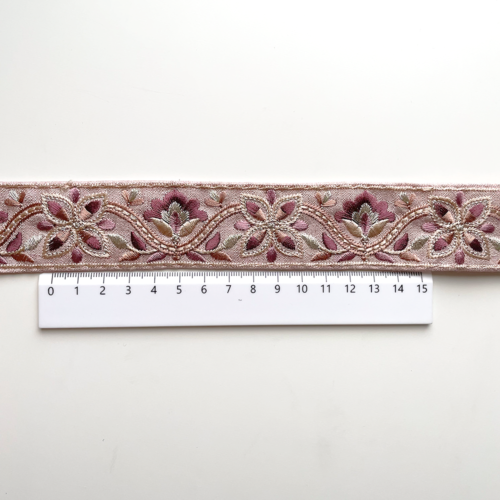 856 【 幅：3.5cm 】 インド刺繍リボン　ピンク　布地　ローズ