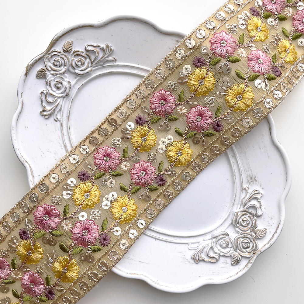861 【 幅：6.5cm 】 インド刺繍リボン　イエロー　チュール　ピンク