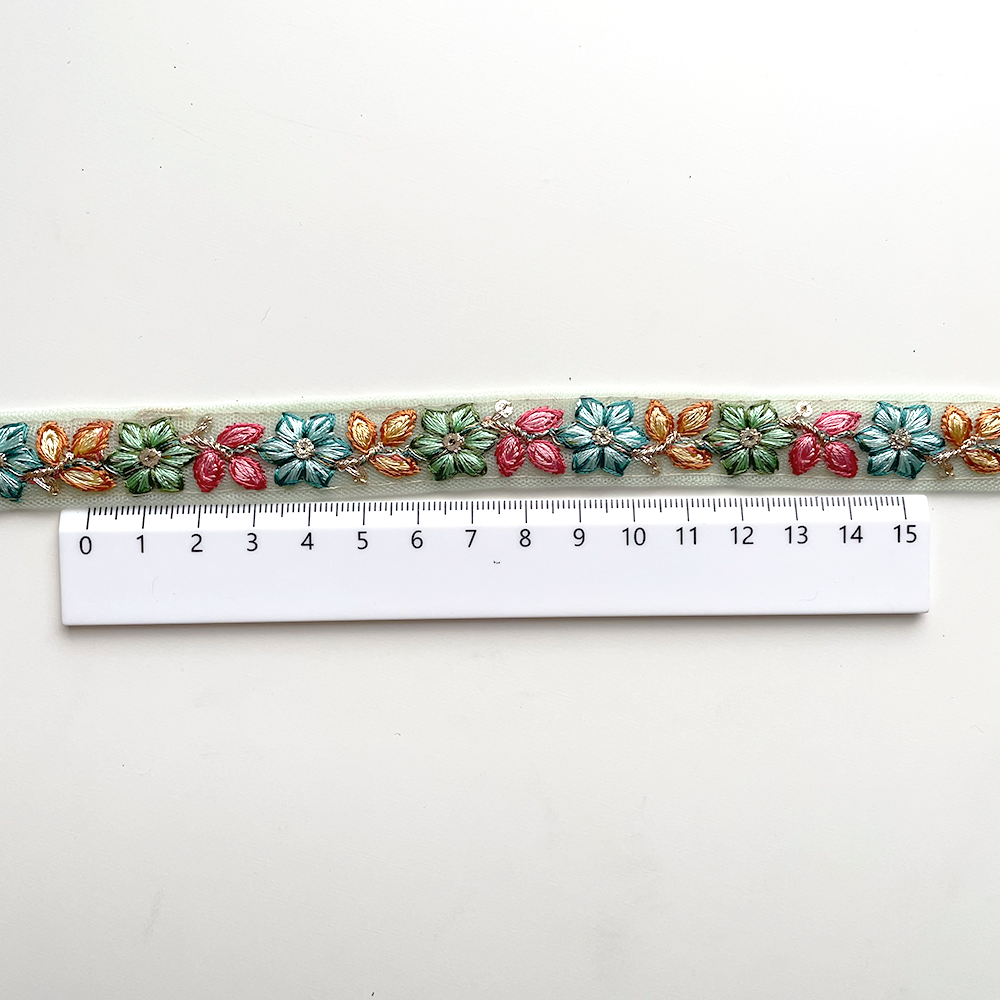 864 【 幅：1.5cm 】 インド刺繍リボン　グリーン　チュール　ブルー　レッド　イエロー