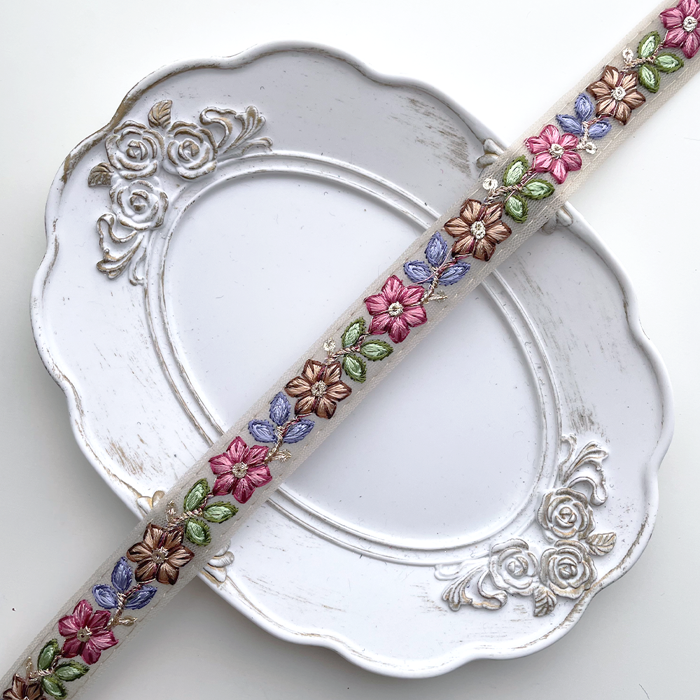 868 【 幅：1.5cm 】 インド刺繍リボン　ベージュ　チュール　パープル　レッド　グリーン