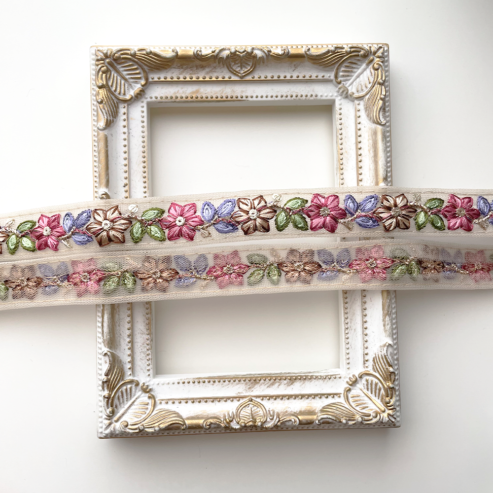 868 【 幅：1.5cm 】 インド刺繍リボン　ベージュ　チュール　パープル　レッド　グリーン