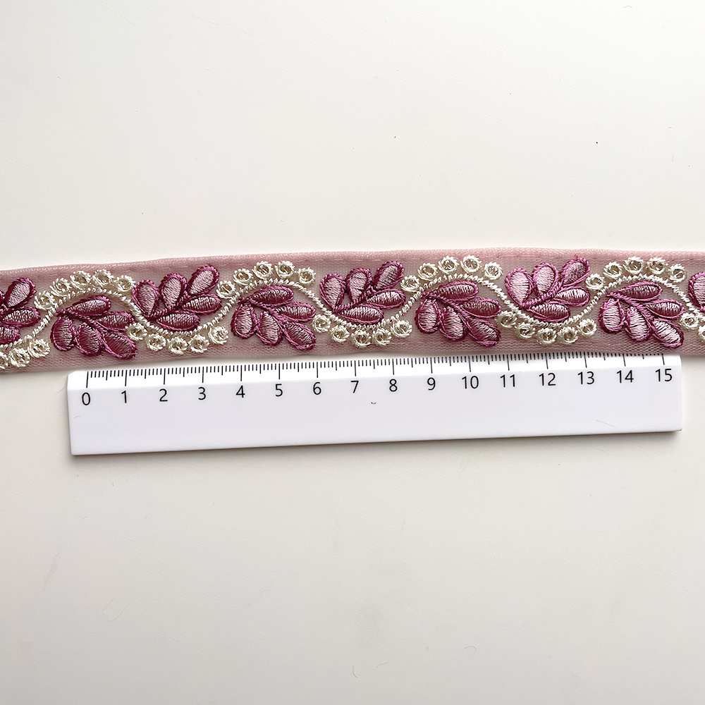 880 【 幅：2.5cm 】 インド刺繍リボン　ローズ　チュール　