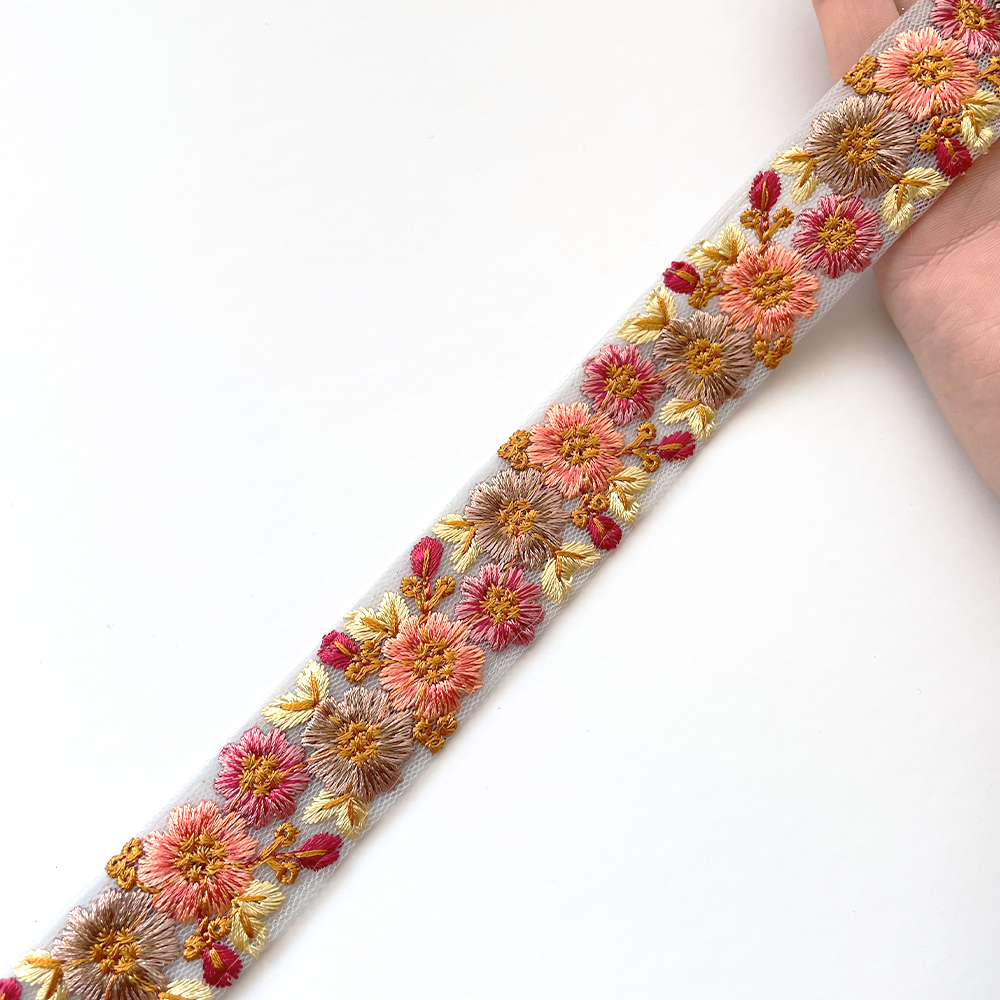 896 【 幅：3cm 】 インド刺繍リボン　ブルー　チュール　サーモン　ブラウン　イエロー