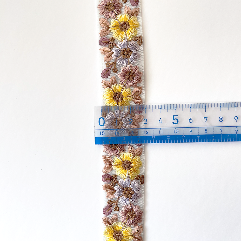 897 【 幅：3cm 】 インド刺繍リボン　ベビーブルー　チュール　イエロー　パープル　くすみピンク