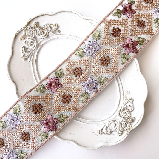 901 【 幅：5.5cm 】 インド刺繍リボン　ベビーブルー　チュール　パープル　グリーン　ピンク