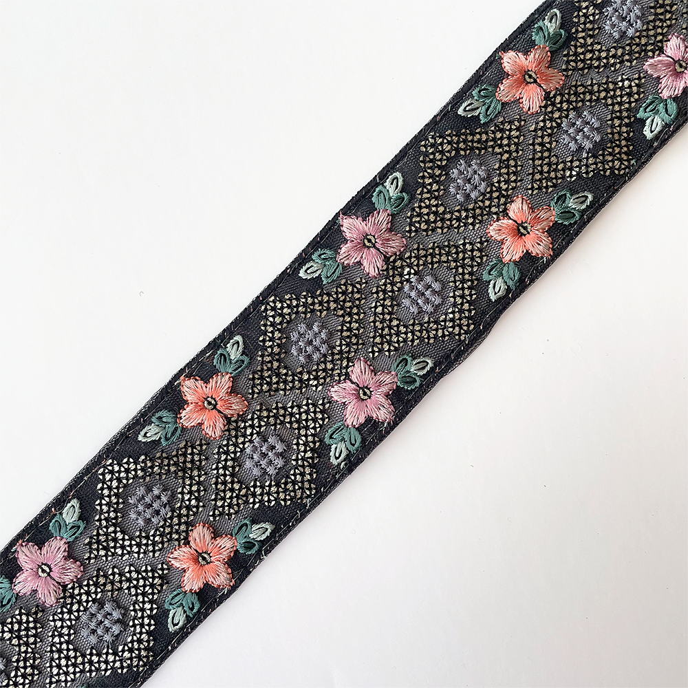 904 【 幅：5.5cm 】 インド刺繍リボン　ブラック　チュール　サーモン　パープル　グリーン