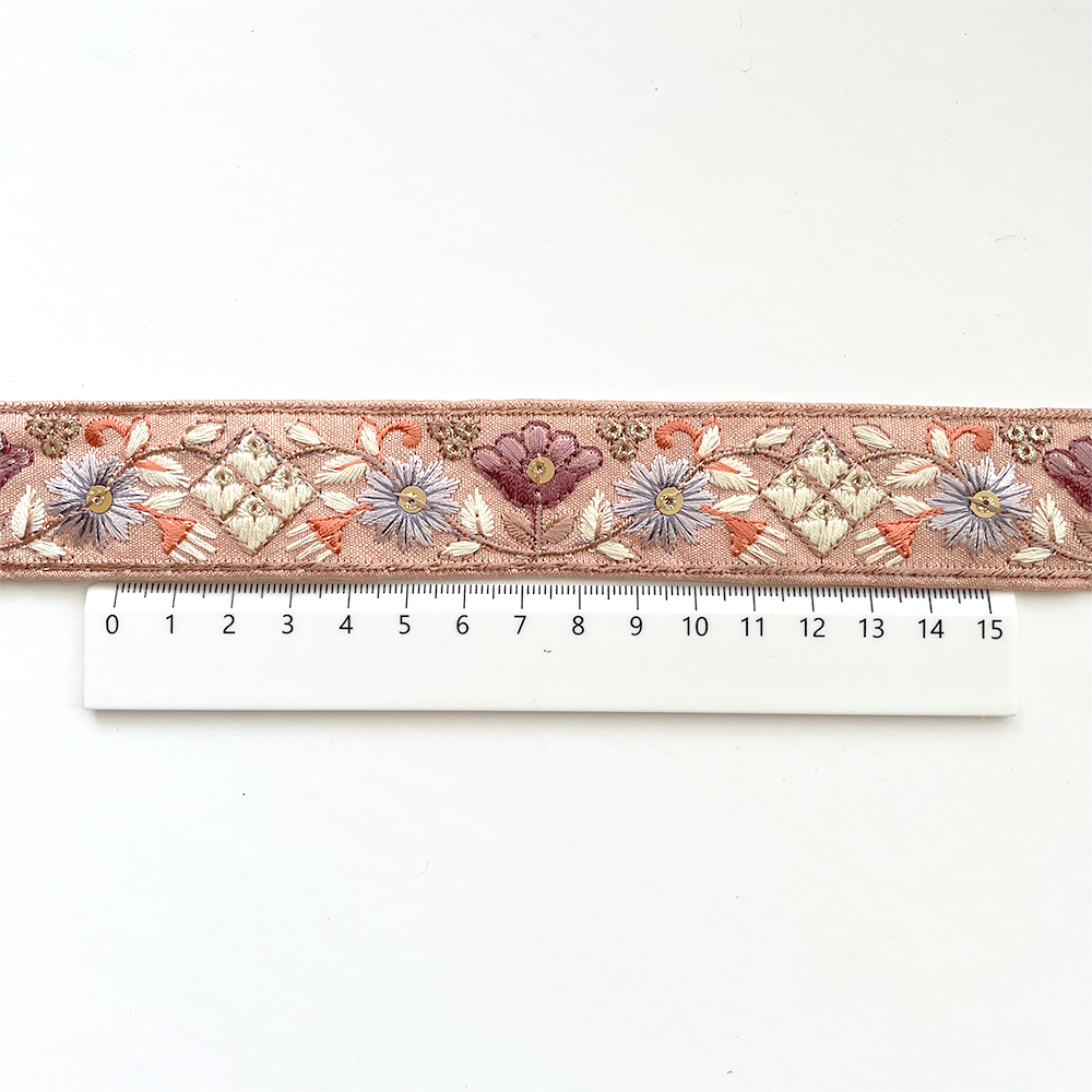 907 【 幅：3cm 】 インド刺繍リボン　サーモン　布地　パープル　ピンク