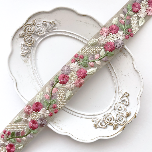 913 【 幅：3cm 】 インド刺繍リボン　グリーンベージュ　チュール　ピンク　パープル　グリーン
