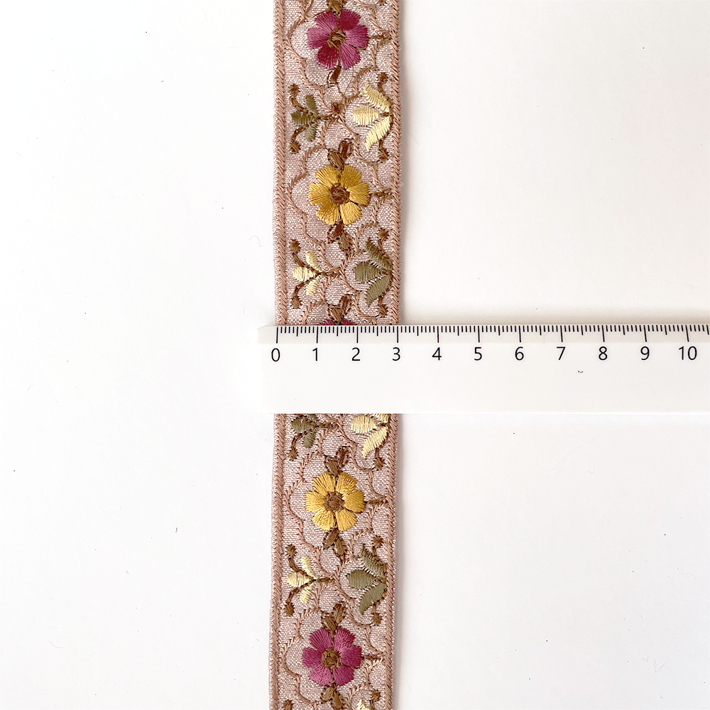 921 【 幅：3cm 】 インド刺繍リボン　パープル　布地　ローズ　マスタード　グリーン　ホワイト