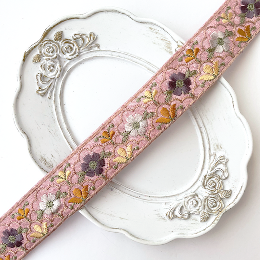 922 【 幅：3cm 】 インド刺繍リボン　ピンク　布地　オレンジ　イエロー　グリーン　パープル