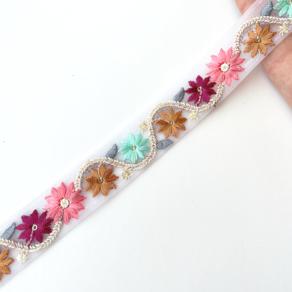 927 【 幅：2.5cm 】 インド刺繍リボン　ホワイト　ベビーブルー　チュール　ブラウン　ピンク　ミント