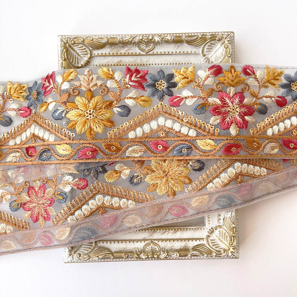 936 【 幅：6cm 】 インド刺繍リボン　ブルー　チュール　イエロー　レッド　ホワイト　ブラウン
