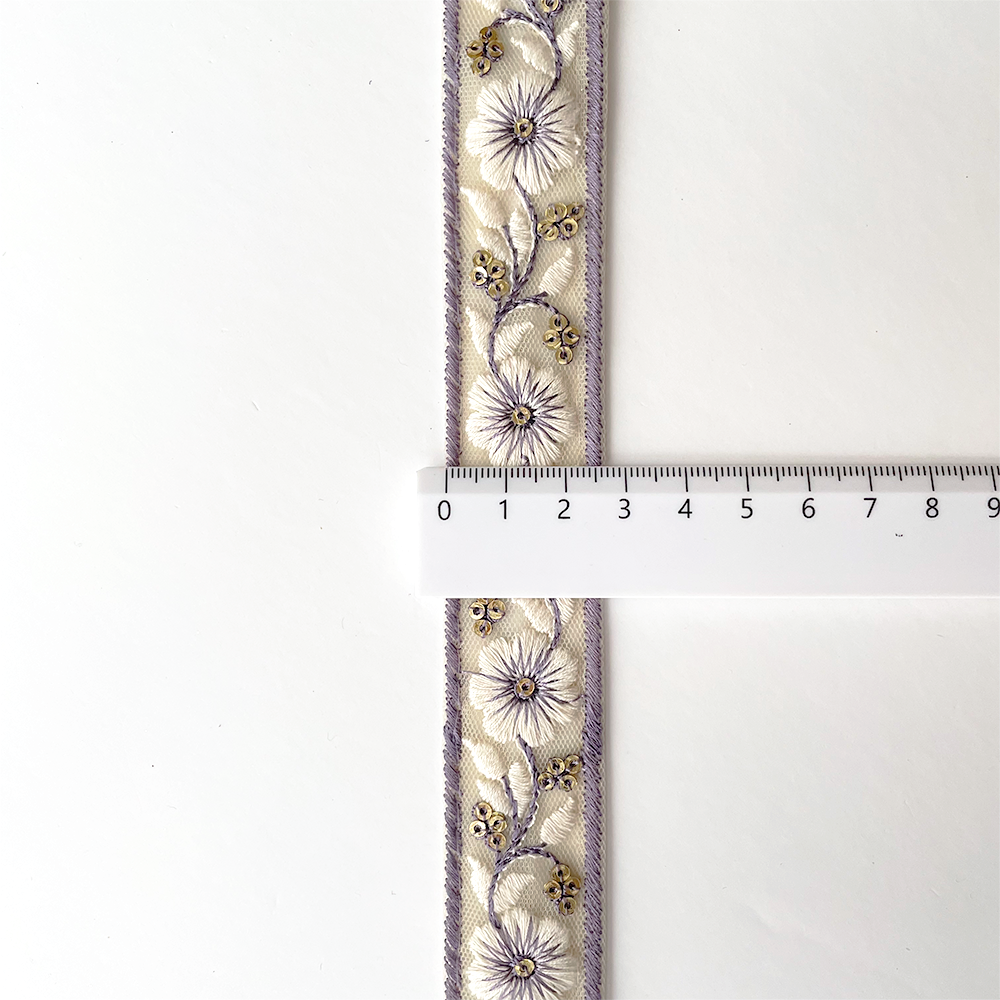 954 【 幅：2.5cm 】 インド刺繍リボン　クリーム　チュール　ホワイト　パープル