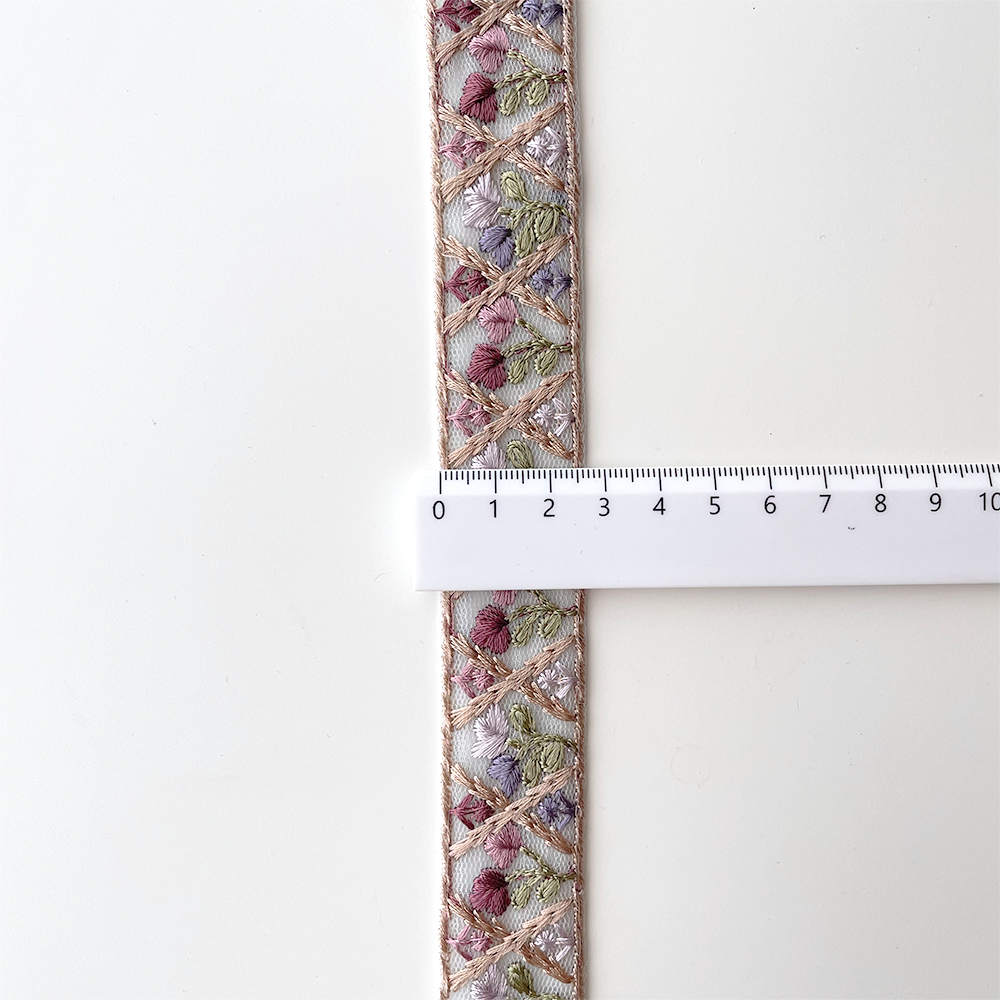 976 【 幅：2.5cm 】 インド刺繍リボン　ブルー　チュール　パープル　グリーン　ベージュ　紅