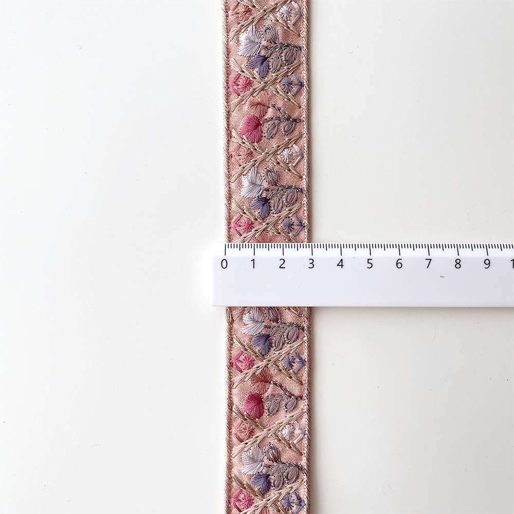 980 【 幅：3cm 】 インド刺繍リボン　ピンク　布地　パープル　ベージュ
