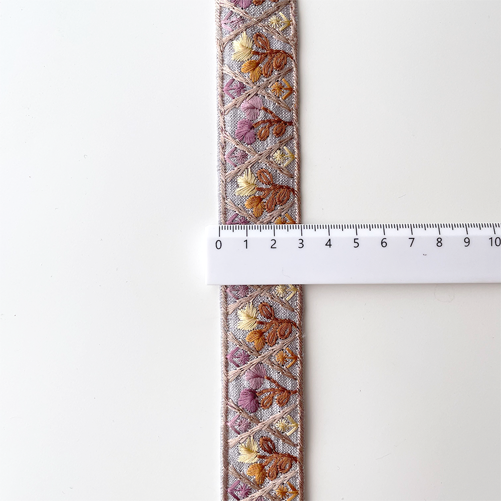 983 【 幅：3cm 】 インド刺繍リボン　ブルー　布地　イエロー　オレンジ　パープル　ブラウン