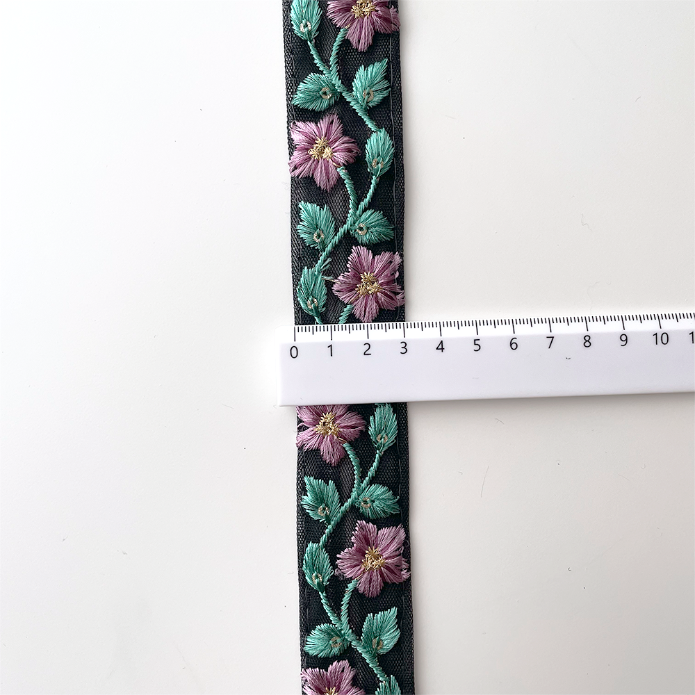 997 【 幅：3cm 】 インド刺繍リボン　ブラック　チュール　グリーン　パープル