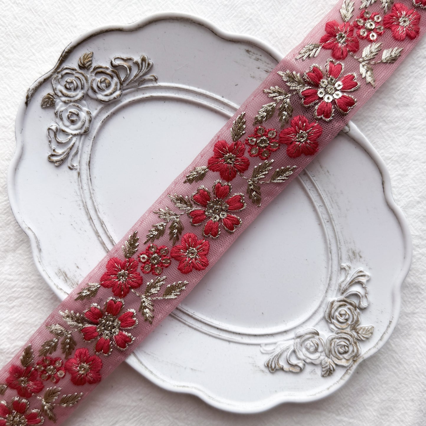 S406 インド刺繍リボン 3.5cm幅 チュール