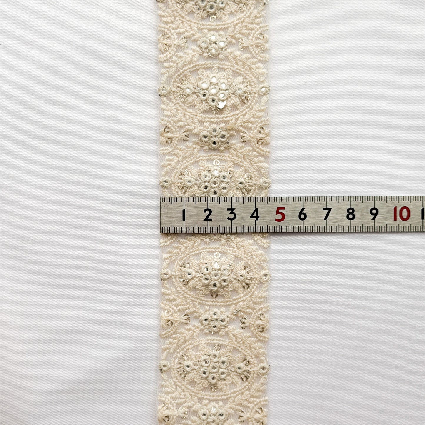 S407 インド刺繍リボン 4.5cm幅 チュール